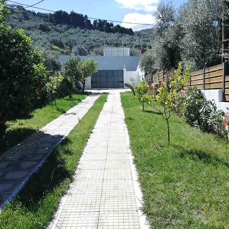 Galini Studios Paralia Platanou Akrata Bagian luar foto